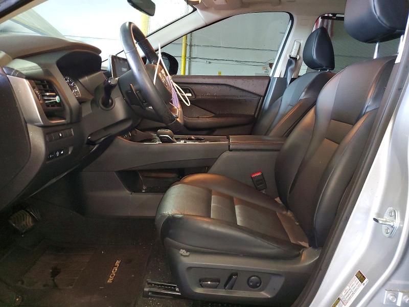 54684516 :رقم المزاد ، 5N1BT3BA4PC875240 vin ، 2023 Nissan Rogue مزاد بيع