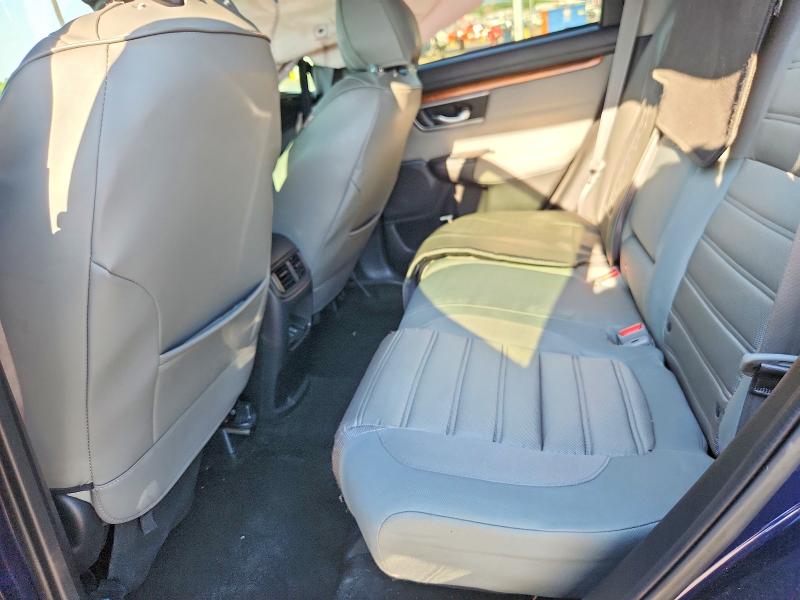 52676196 :رقم المزاد ، 7FARW1H57JE013315 vin ، 2018 Honda Cr-v مزاد بيع