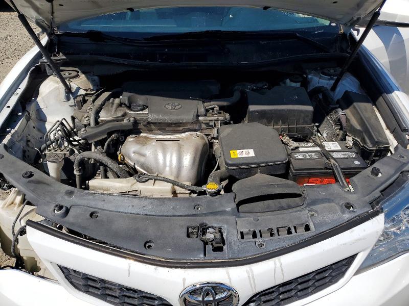 55173536 :رقم المزاد ، 4T1BF1FK5EU425733 vin ، 2014 Toyota Camry مزاد بيع