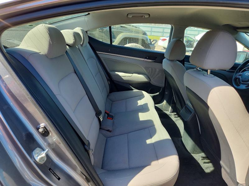 53876626 :رقم المزاد ، 5NPD84LF2JH326808 vin ، 2018 Hyundai Elantra مزاد بيع