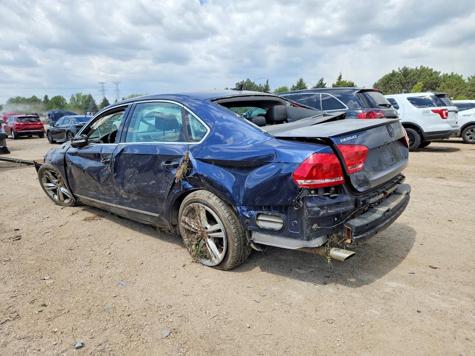 Продажа на аукционе авто 2013 Volkswagen Passat, vin: 1VWCN7A38DC138273, номер лота: 52463946