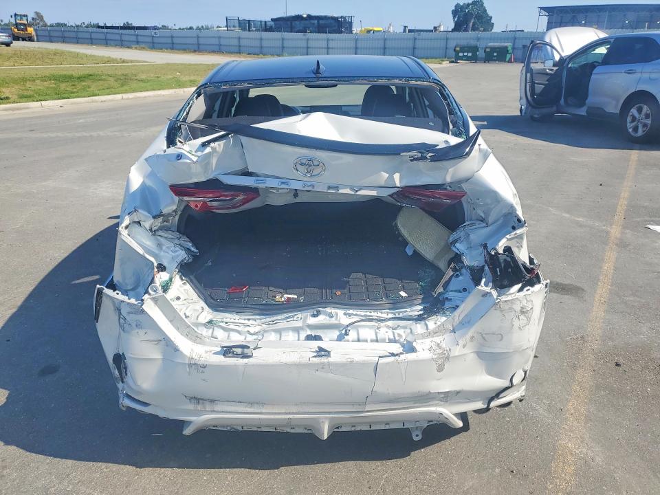 2023 Toyt Camry მანქანა იყიდება აუქციონზე, vin: 4T1K61AK4PU118306, აუქციონის ნომერი: 52872116
