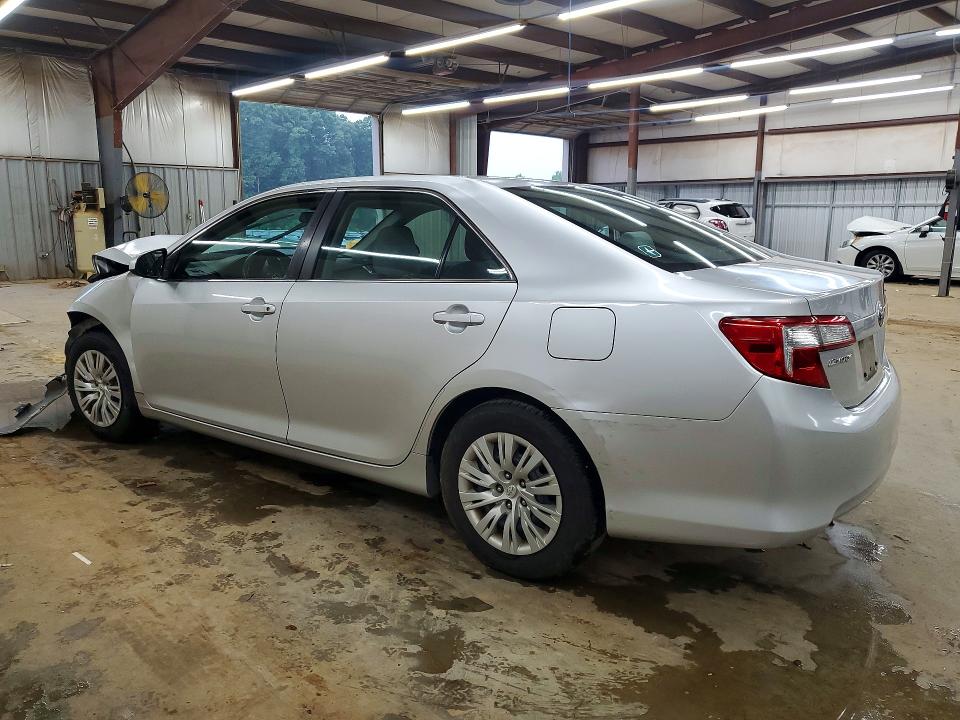 54111176 :رقم المزاد ، 4T1BF1FKXCU586401 vin ، 2012 Toyota Camry مزاد بيع