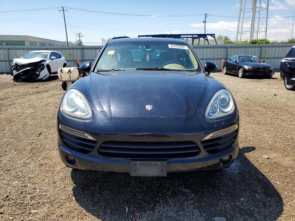 53428066 :رقم المزاد ، WP1AA2A20CLA01552 vin ، 2012 Porsche Cayenne مزاد بيع