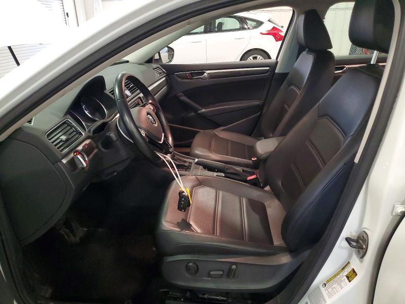 Продаж на аукціоні авто 2017 Volkswagen Passat, vin: 1VWBT7A30HC011573, номер лоту: 54527146