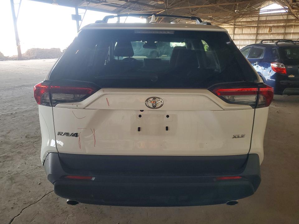 Продажа на аукционе авто 2024 Toyota Rav4, vin: 2T3W1RFV3RC268484, номер лота: 52360196