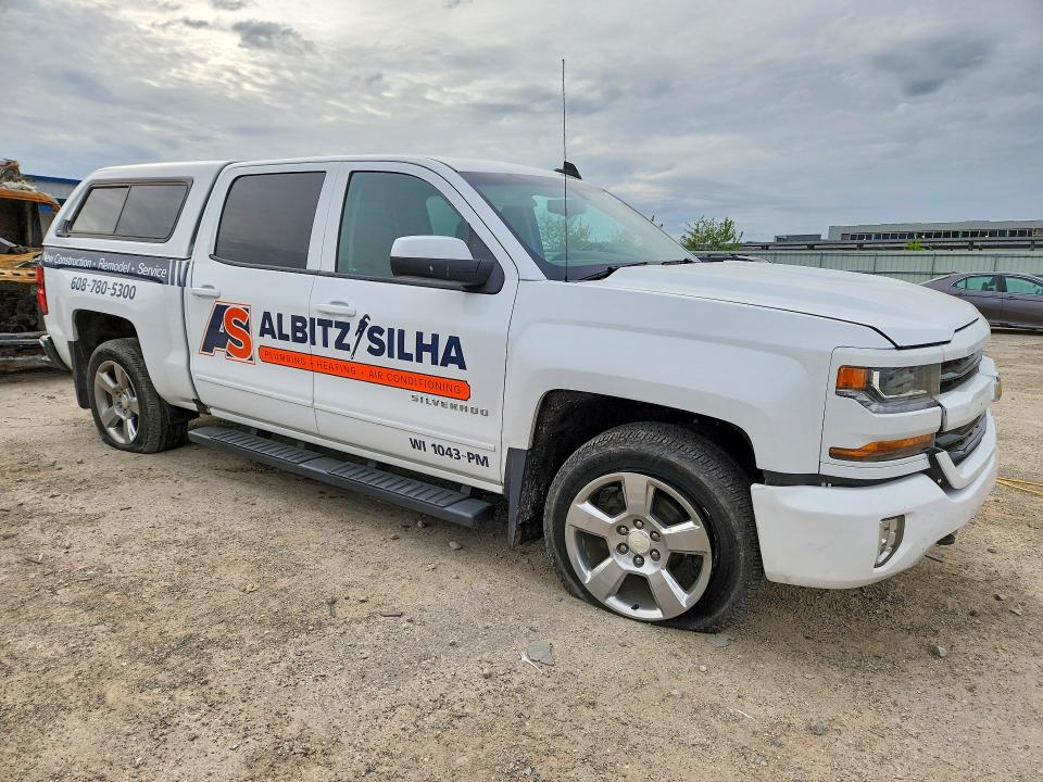 Aukcja sprzedaży 2018 Chevrolet Silverado, vin: 3GCUKREC7JG357613, numer aukcji: 53882976