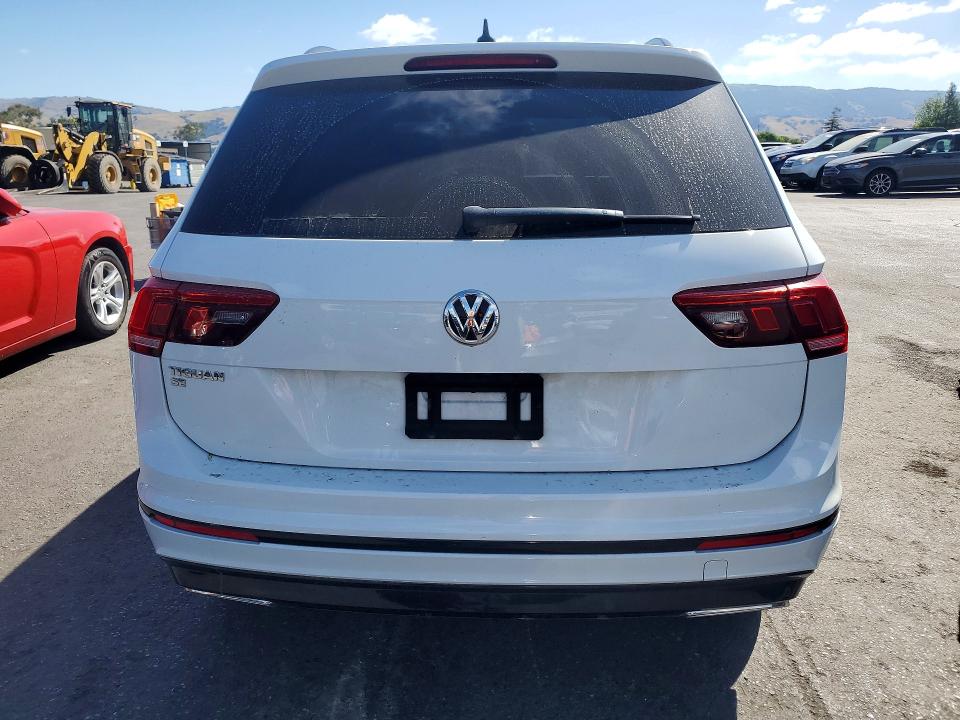 2020 Volkswagen Tiguan Se Automatic მანქანა იყიდება აუქციონზე, vin: 3VV3B7AX1LM113387, აუქციონის ნომერი: 53648506