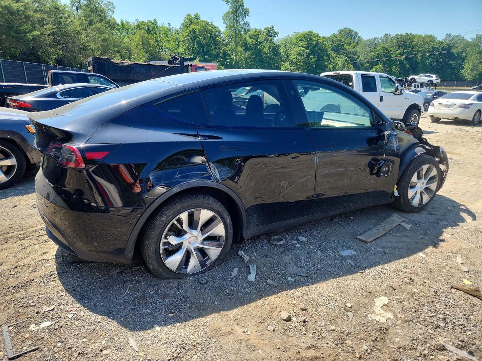 53606586 :رقم المزاد ، 7SAYGDEE5PA196538 vin ، 2023 Tesla Model Y مزاد بيع