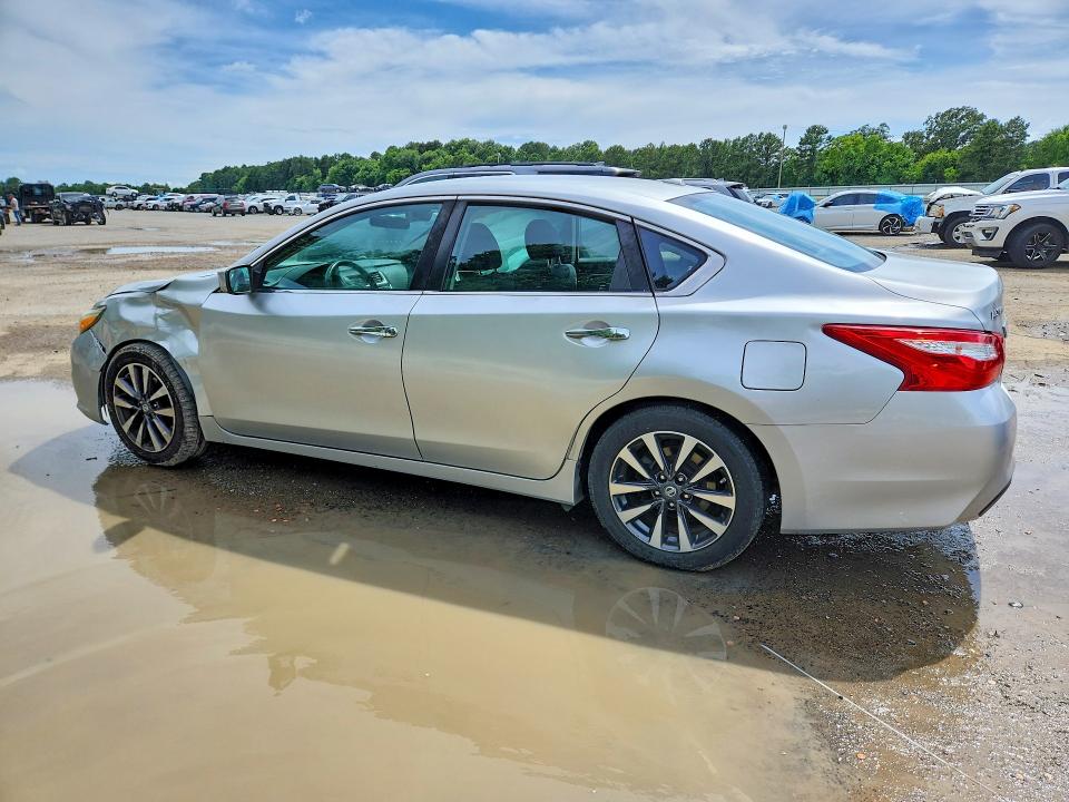 Продаж на аукціоні авто 2017 Nissan Altima, vin: 1N4AL3AP0HC118610, номер лоту: 55224686