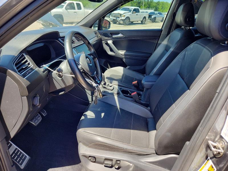 53301096 :رقم المزاد ، 3VV2B7AXXKM010284 vin ، 2019 Volkswagen Tiguan مزاد بيع