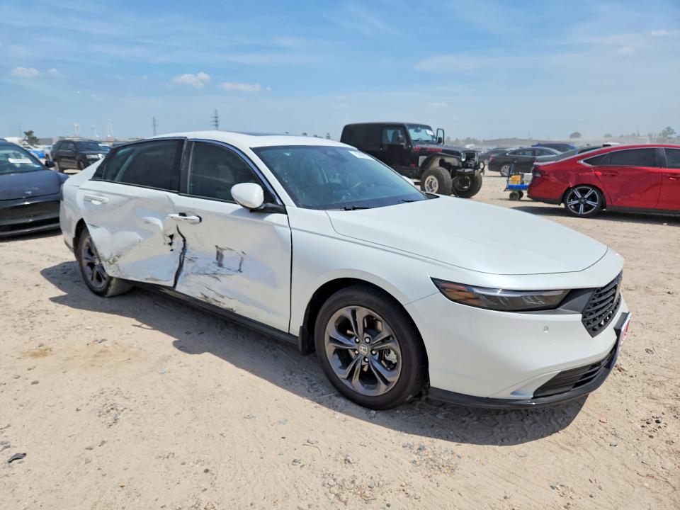 Продажа на аукционе авто 2024 Honda Accord, vin: 1HGCY2F6XRA039491, номер лота: 53955756