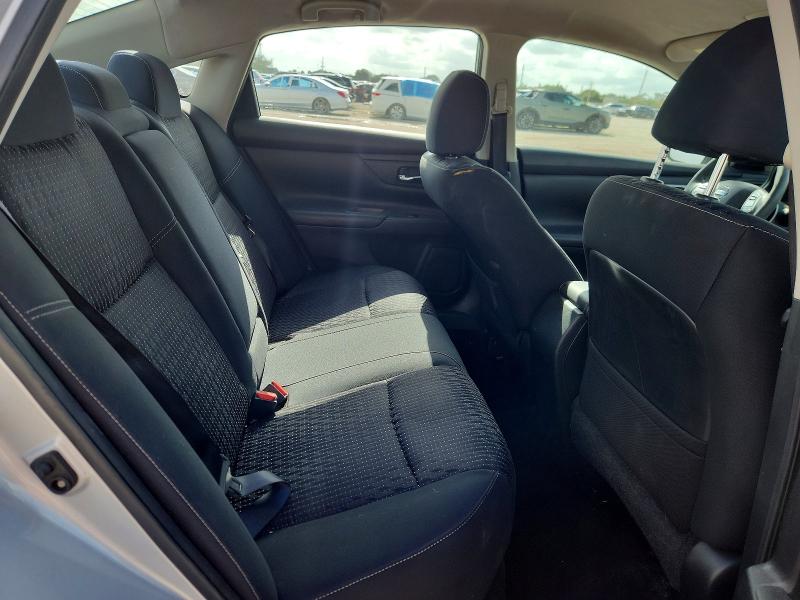 2016 Nissan Altima მანქანა იყიდება აუქციონზე, vin: 1N4AL3AP8GN391281, აუქციონის ნომერი: 54696506