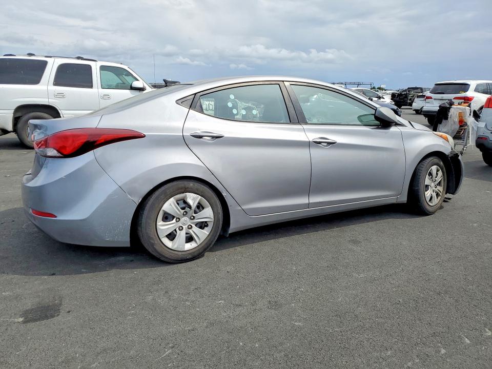 52371886 :رقم المزاد ، 5NPDH4AE4GH695690 vin ، 2016 Hyundai Elantra مزاد بيع