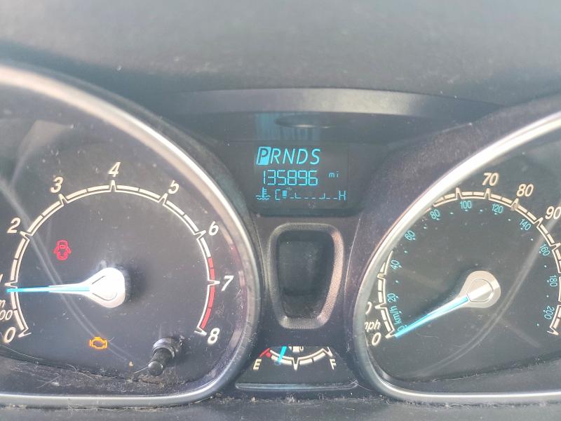 52645756 :رقم المزاد ، 3FADP4EJ4FM158150 vin ، 2015 Ford Fiesta مزاد بيع
