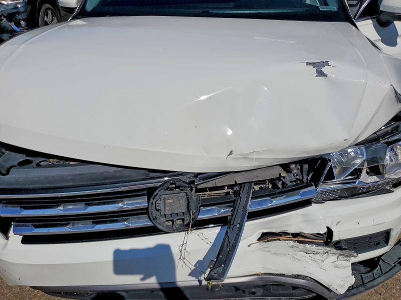 55049886 :رقم المزاد ، 3VV2B7AX5MM104821 vin ، 2021 Volkswagen Tiguan مزاد بيع