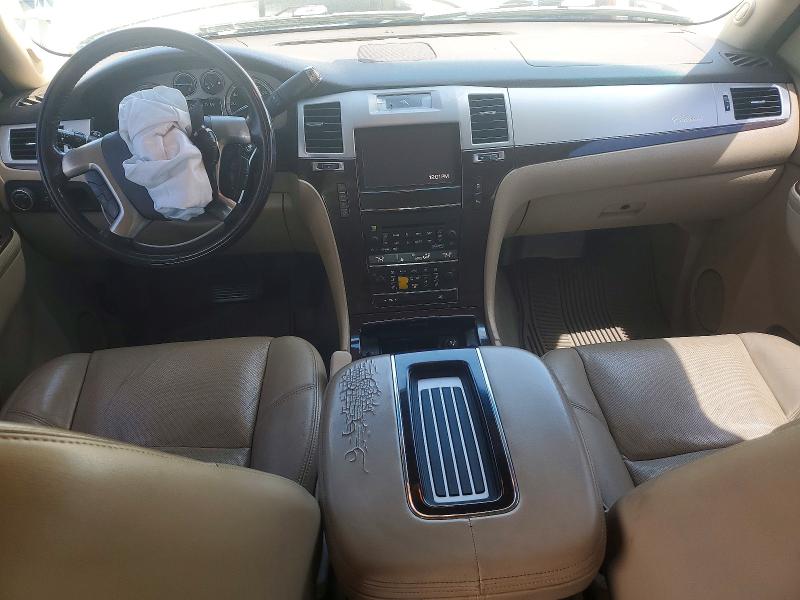 2013 Cadillac Escalade მანქანა იყიდება აუქციონზე, vin: 1GYS3CEF0DR260179, აუქციონის ნომერი: 52943766