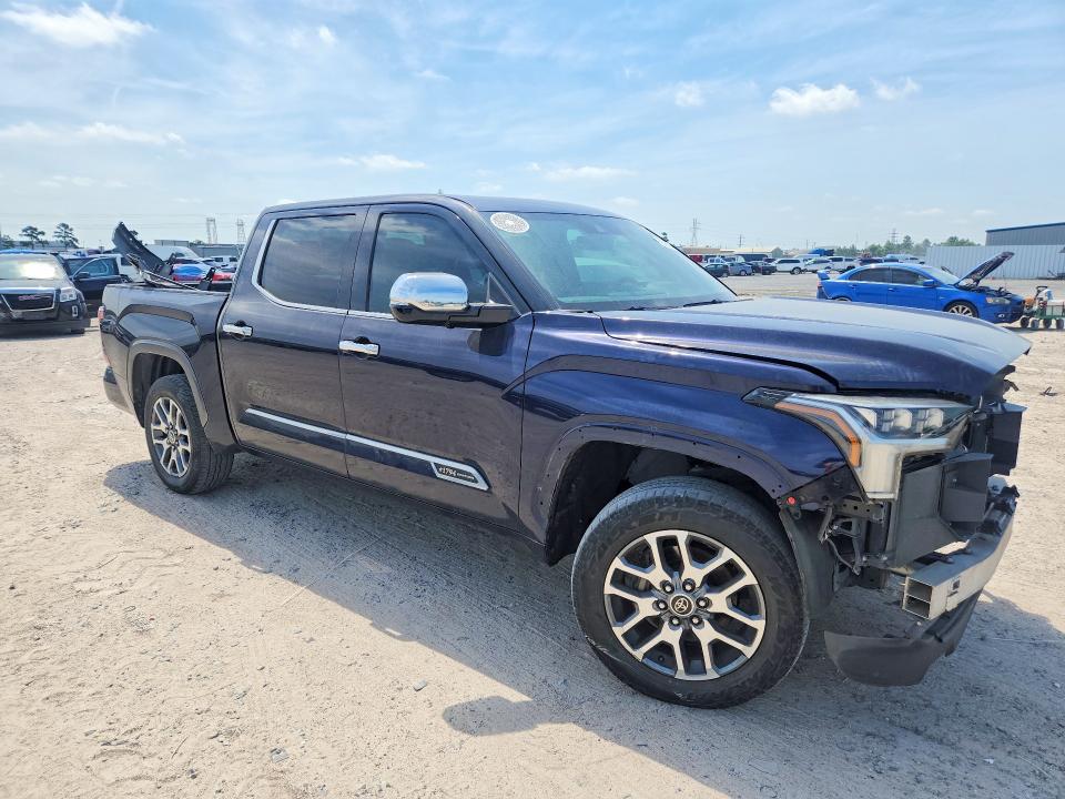 53267246 :رقم المزاد ، 5TFMA5DB9NX014095 vin ، 2022 Toyota Tundra مزاد بيع