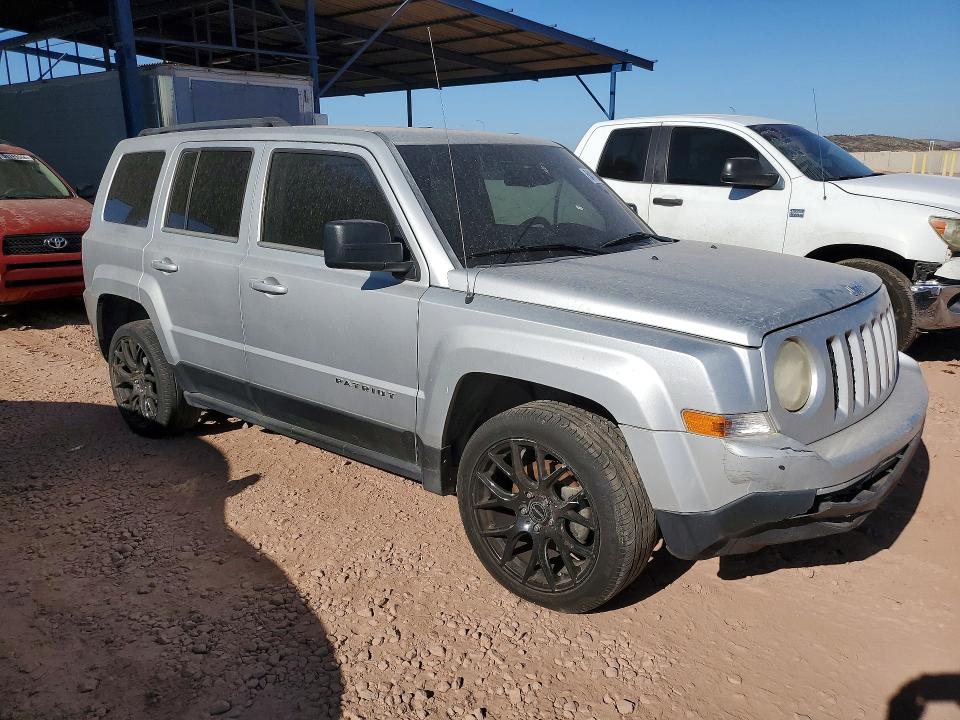 54111356 :رقم المزاد ، 1C4NJPBA4ED515262 vin ، 2014 Jeep Patriot مزاد بيع
