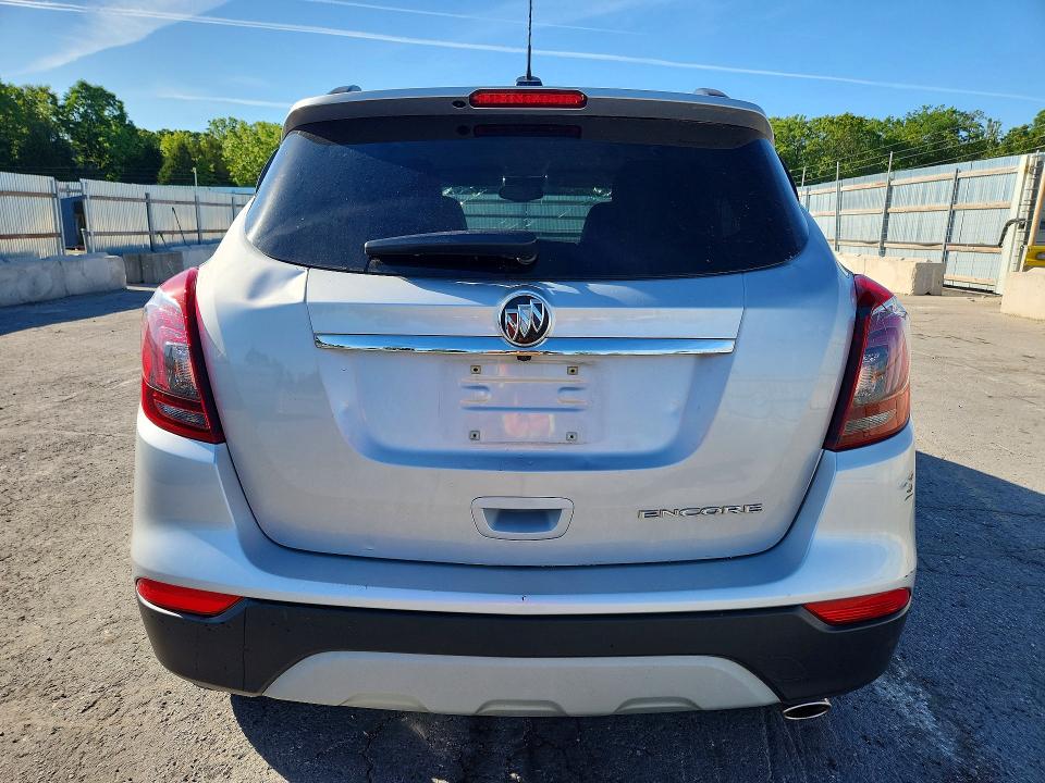 53575436 :رقم المزاد ، KL4CJASB2MB300402 vin ، 2021 Buick Encore مزاد بيع
