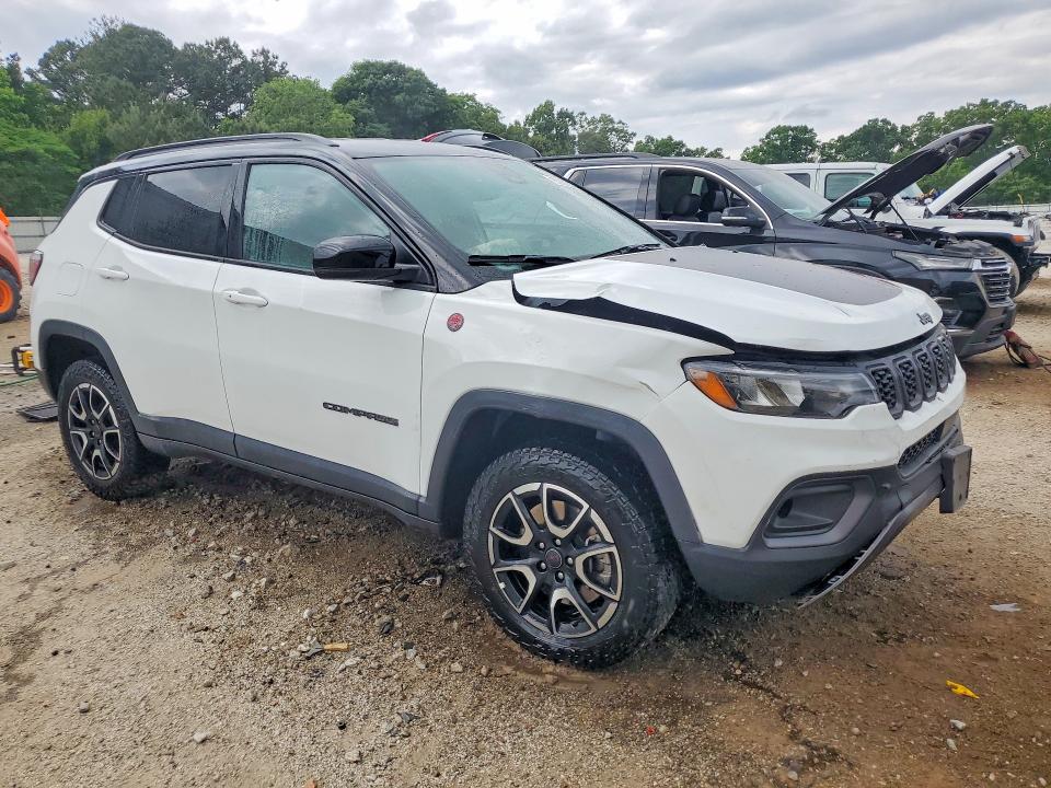 2025 Jeep Compass მანქანა იყიდება აუქციონზე, vin: 3C4NJDDN0ST564205, აუქციონის ნომერი: 52603006