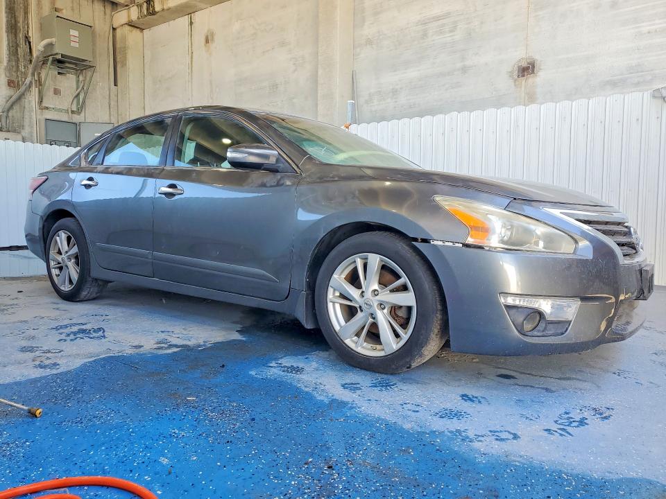 Продажа на аукционе авто 2015 Nissan Altima, vin: 1N4AL3APXFC230618, номер лота: 49332926