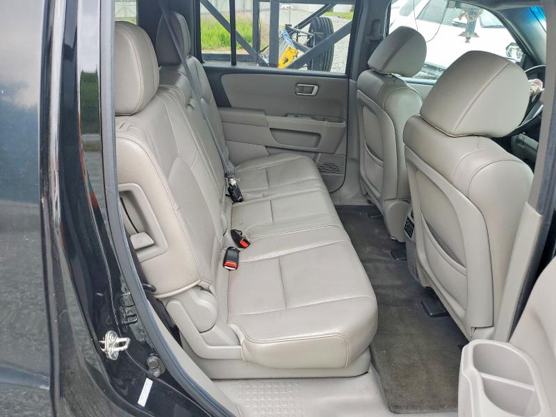 53240656 :رقم المزاد ، 5FNYF4H68CB006488 vin ، 2012 Honda Pilot مزاد بيع