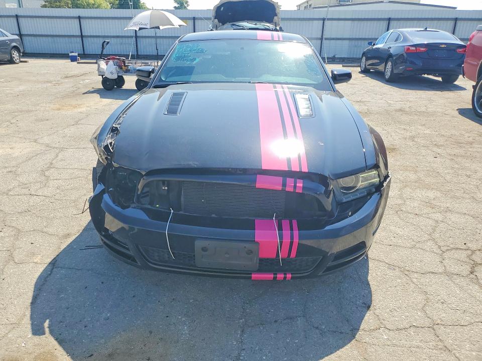 Продажа на аукционе авто 2013 Ford Mustang, vin: 1ZVBP8CF1D5267396, номер лота: 51866476