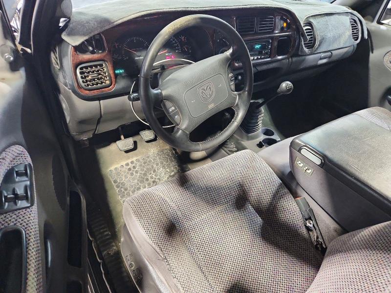 53847636 :رقم المزاد ، 1B7KF23641J520894 vin ، 2001 Dodge Ram 2500 مزاد بيع