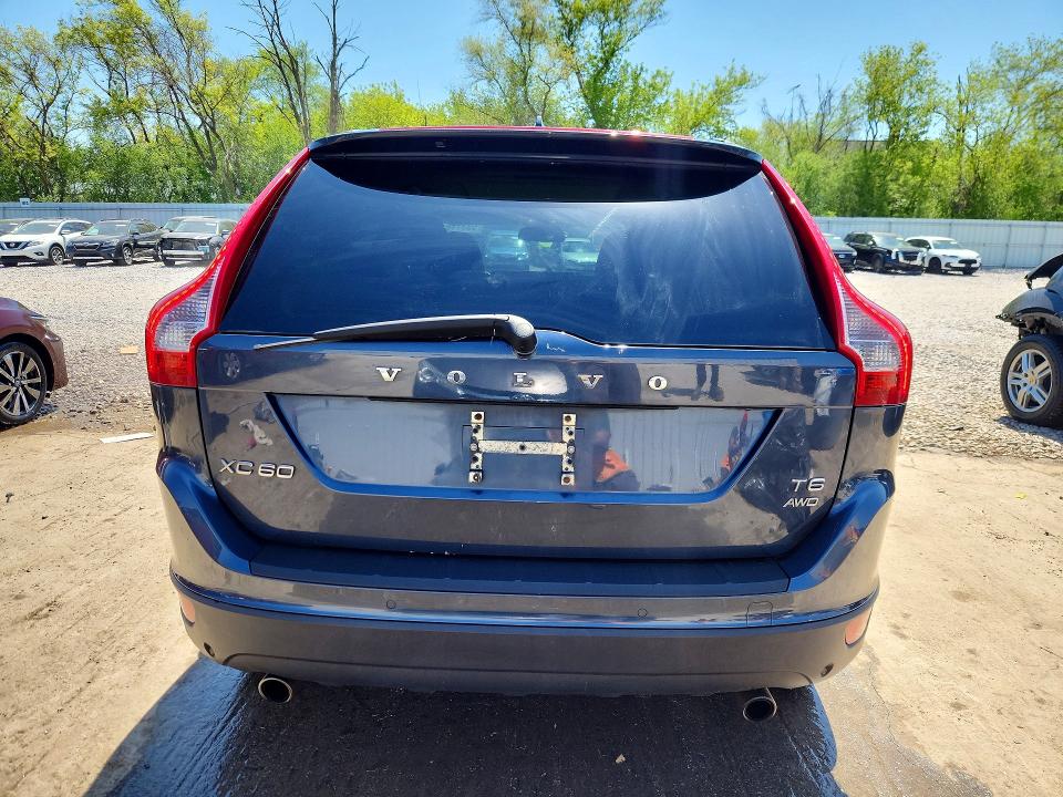 2011 Volvo Xc60 მანქანა იყიდება აუქციონზე, vin: YV4902DZ3B2175116, აუქციონის ნომერი: 53311676