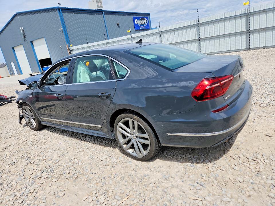 52427796 :رقم المزاد ، 1VWDT7A38HC026086 vin ، 2017 Volkswagen Passat مزاد بيع