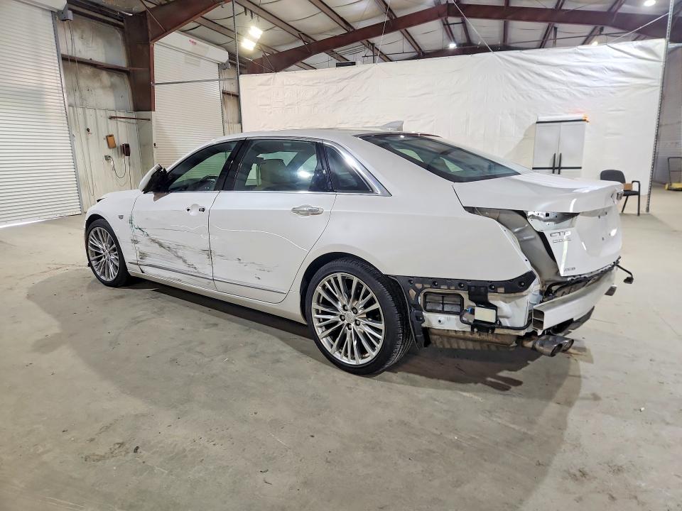 2020 Cadillac Ct6 მანქანა იყიდება აუქციონზე, vin: 1G6KE5RS4LU102204, აუქციონის ნომერი: 52411916