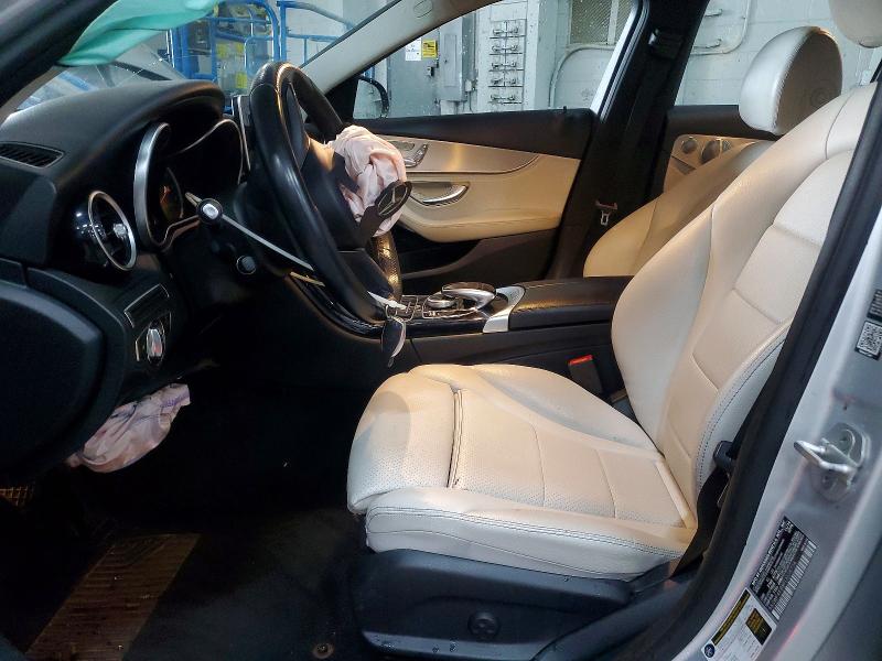 53128246 :رقم المزاد ، 55SWF4KB8FU028734 vin ، 2015 Mercedes-benz C مزاد بيع