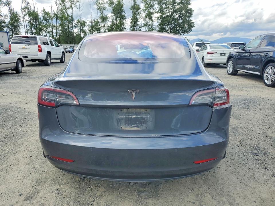Auction sale of the 2018 Tesla Model 3, vin: 5YJ3E1EA0JF016420, lot number: 53850856