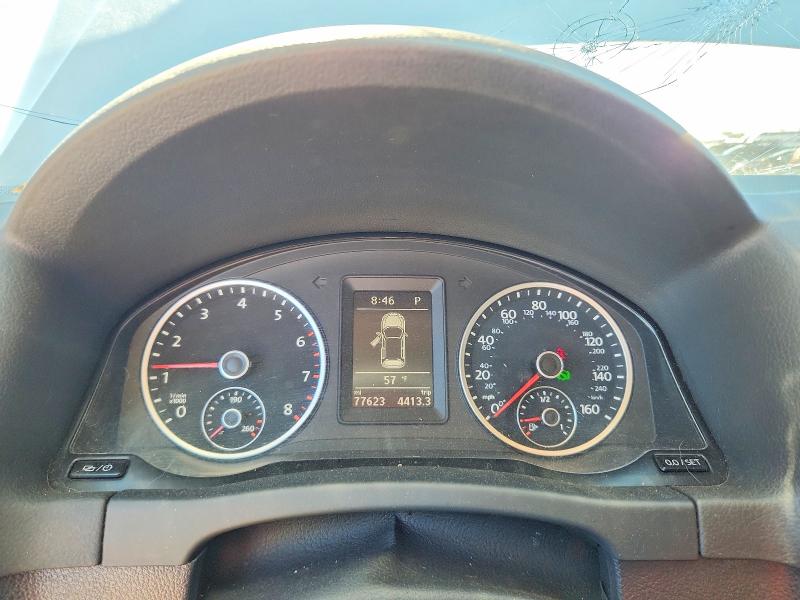 2018 Volkswagen Tiguan Limited მანქანა იყიდება აუქციონზე, vin: WVGAV7AX3JK004605, აუქციონის ნომერი: 52521446