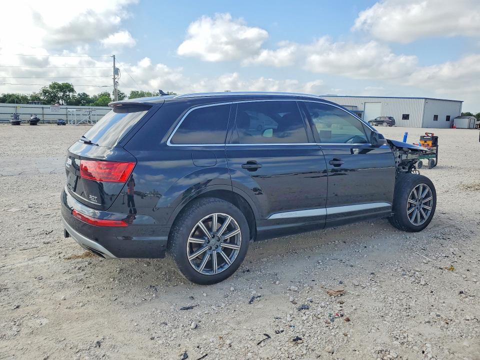 2018 Audi Q7 მანქანა იყიდება აუქციონზე, vin: WA1VAAF76JD045932, აუქციონის ნომერი: 55139036