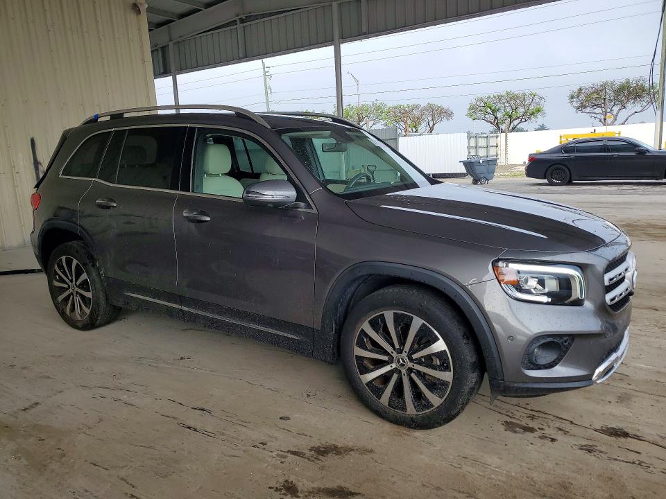 51999566 :رقم المزاد ، W1N4M4GB0MW118226 vin ، 2021 Mercedes-benz Glb مزاد بيع