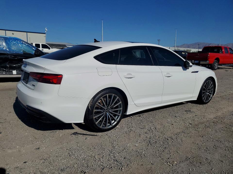 Aukcja sprzedaży 2022 Audi A5, vin: WAUCBCF58NA015906, numer aukcji: 52270016