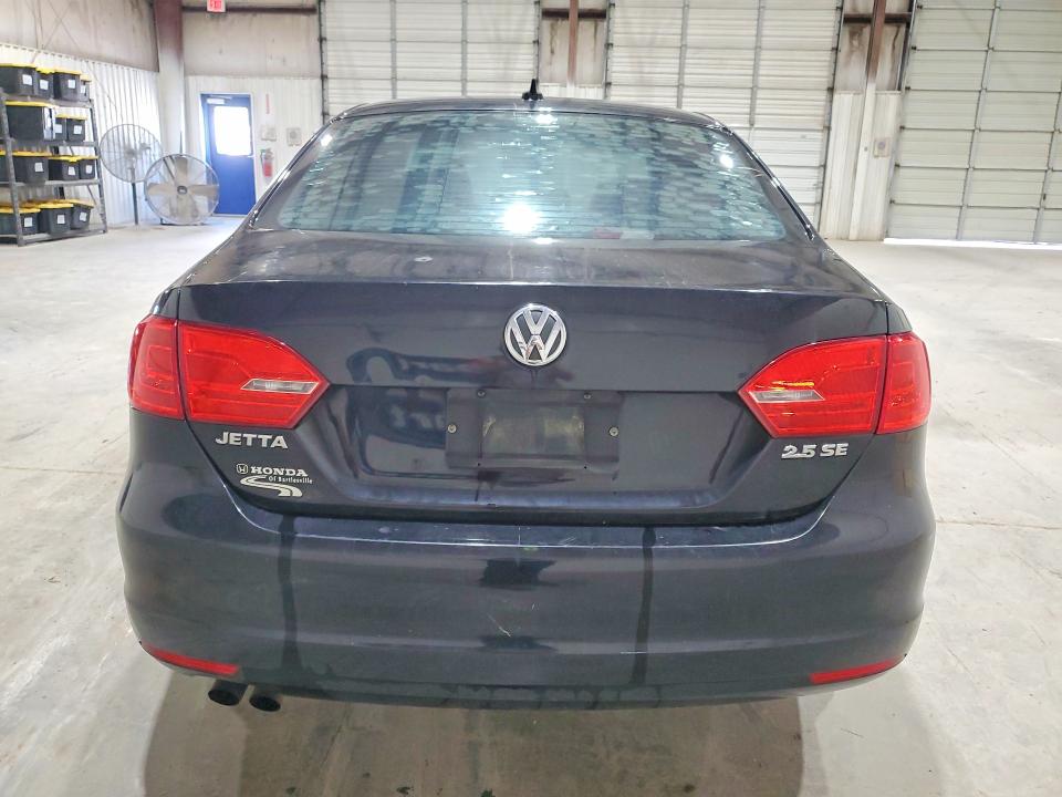 53746756 :رقم المزاد ، 3VWDP7AJ5CM401717 vin ، 2012 Volkswagen Jetta مزاد بيع