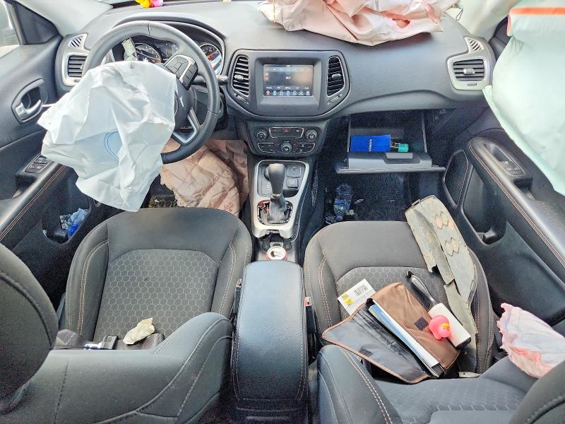 2019 Jeep Compass მანქანა იყიდება აუქციონზე, vin: 3C4NJDAB4KT598738, აუქციონის ნომერი: 54182596