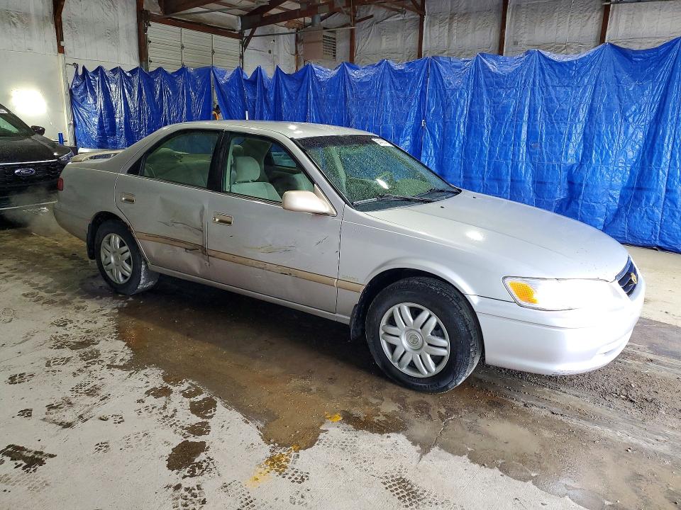 2000 Toyota Camry მანქანა იყიდება აუქციონზე, vin: 4T1BF22KXYU095264, აუქციონის ნომერი: 54401476