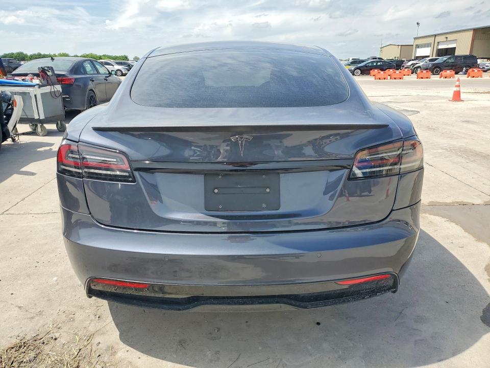 Продажа на аукционе авто 2022 Tesla Model S, vin: 5YJSA1E58NF488106, номер лота: 52553216