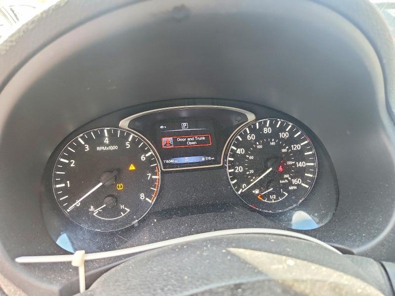 2018 Nissan Altima მანქანა იყიდება აუქციონზე, vin: 1N4AL3AP6JC201738, აუქციონის ნომერი: 52173536