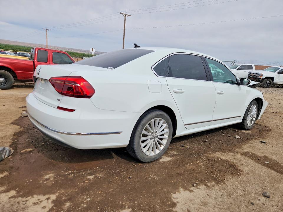 Продажа на аукционе авто 2017 Volkswagen Passat, vin: 1VWBT7A34HC017330, номер лота: 48711806