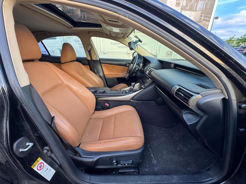 55984136 :رقم المزاد ، LEXUS1S250 vin ، 2014 Lexus Is 250 مزاد بيع