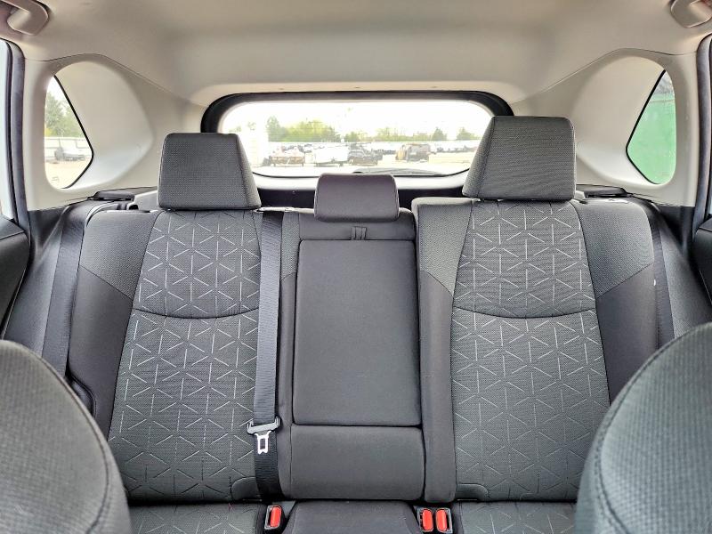 52253166 :رقم المزاد ، 2T3P1RFV4MC233241 vin ، 2021 Toyota Rav4 مزاد بيع