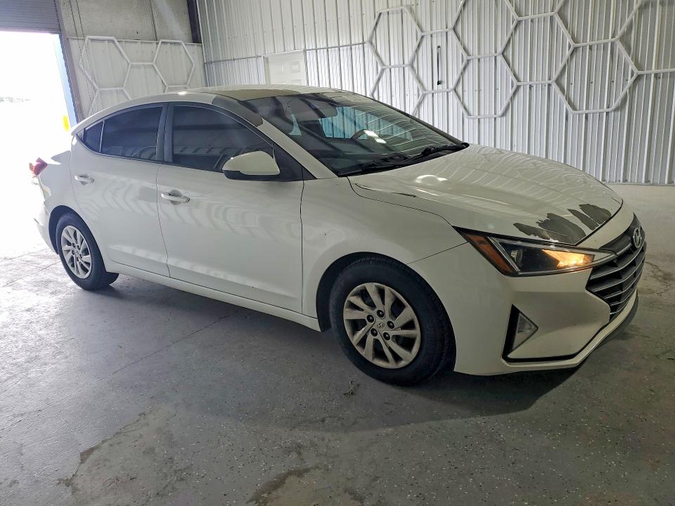 54839616 :رقم المزاد ، 5NPD74LF2KH463798 vin ، 2019 Hyundai Elantra مزاد بيع
