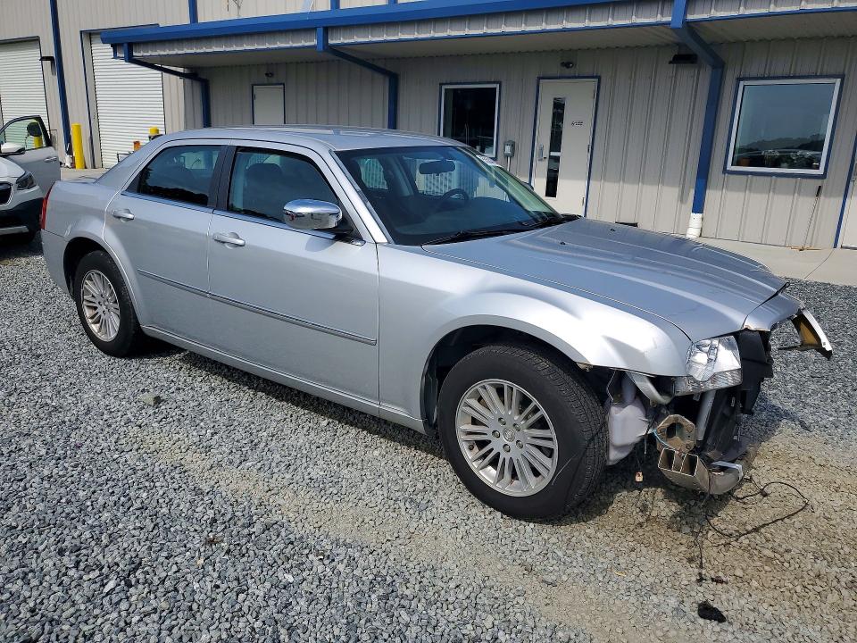 2009 Chrysler 300 მანქანა იყიდება აუქციონზე, vin: 2C3KA43D59H575400, აუქციონის ნომერი: 55504026