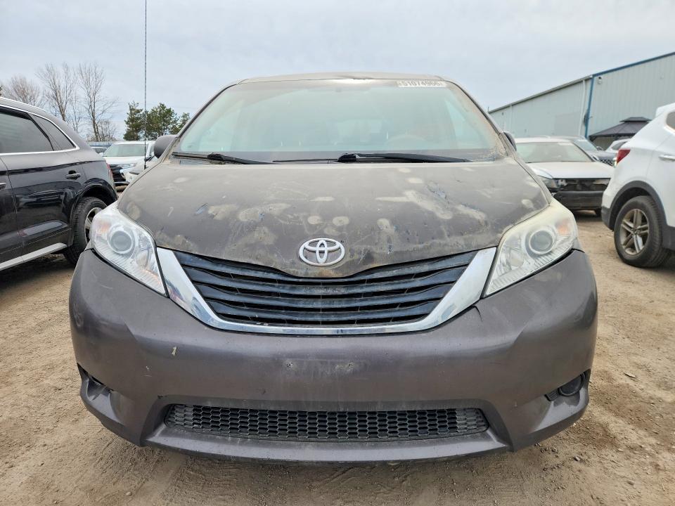 2013 Toyota Sienna მანქანა იყიდება აუქციონზე, vin: 5TDZK3DCXDS293044, აუქციონის ნომერი: 51074966