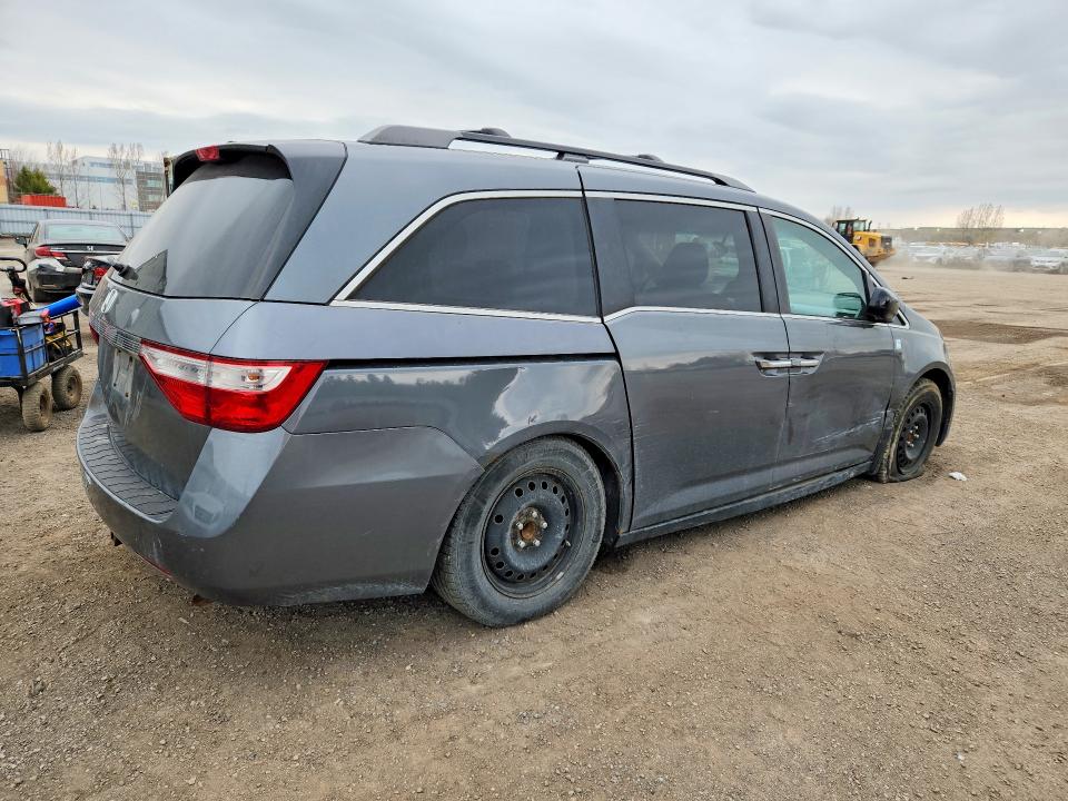 50320286 :رقم المزاد ، 5FNRL5H45DB506823 vin ، 2013 Honda Odyssey مزاد بيع